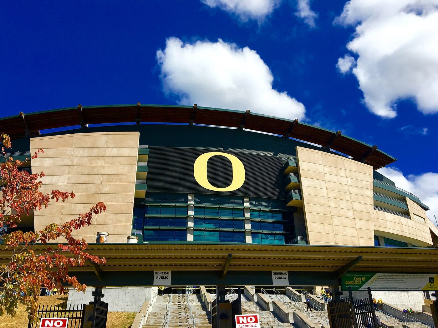 Autzen Stadium in Eugene Oregon, a venue where large college football spreads are laid and fourth quarter lead decay decides whether they cover